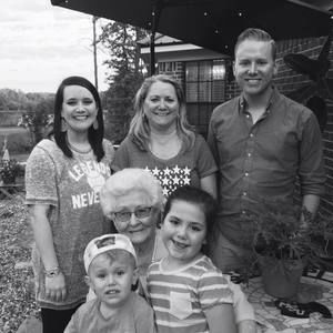 Meet your Posher, Logan